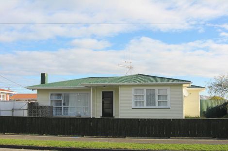 Photo of property in 4 Meadowvale Drive, Levin, 5510