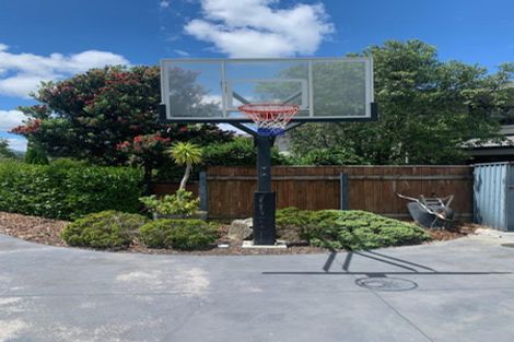 Photo of property in 12 Botany Lane, Whitby, Porirua, 5024