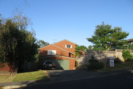 Photo of property in 76 Stanaway Street, Hillcrest, Auckland, 0627
