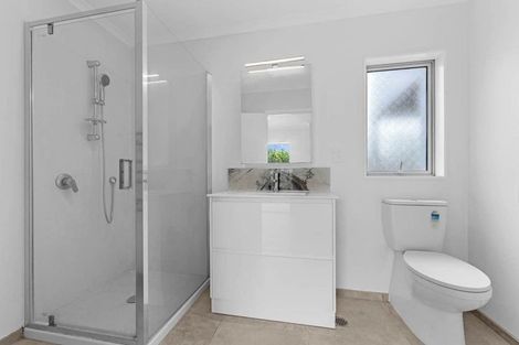 Photo of property in 13c Sealord Place, Clendon Park, Auckland, 2103