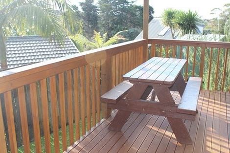 Photo of property in 1/179 Carlisle Road, Northcross, Auckland, 0632