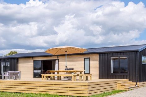 Photo of property in 53 Burgundy Drive, Martinborough, 5711