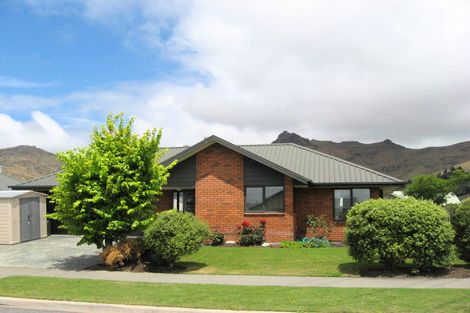 Photo of property in 63 Mauger Drive, Heathcote Valley, Christchurch, 8022