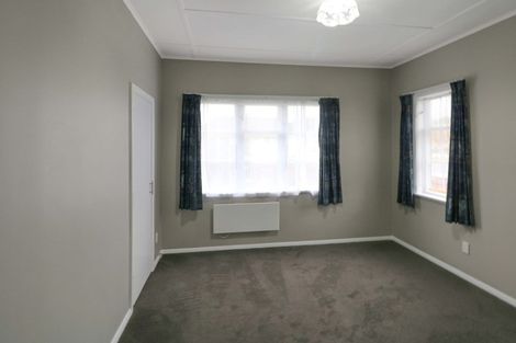 Photo of property in 2/28 Hall Crescent, Epuni, Lower Hutt, 5011