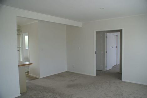 Photo of property in 2/41 Nile Road, Milford, Auckland, 0620