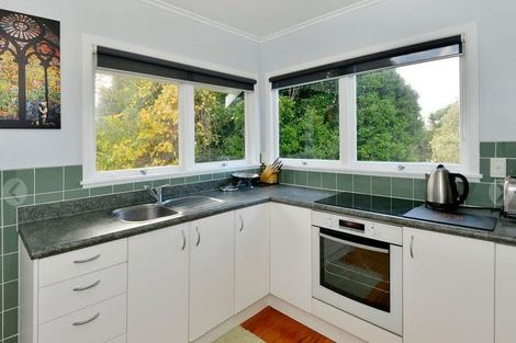 Photo of property in 39a Seaview Road, Glenfield, Auckland, 0629