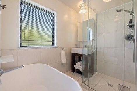 Photo of property in 8 Kawarau Place, Frankton, Queenstown, 9300