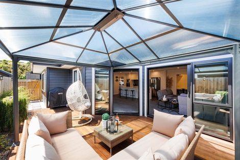 Photo of property in 36 Freedom Drive, Kelvin Grove, Palmerston North, 4414