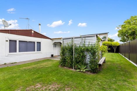 Photo of property in 13 Auckland Road, Greenmeadows, Napier, 4112