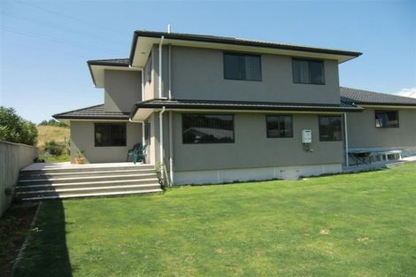 Photo of property in 15 Heta Road, Highlands Park, New Plymouth, 4312