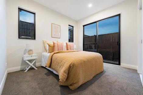 Photo of property in 28 Evergreen Parade, Rosehill, Papakura, 2113