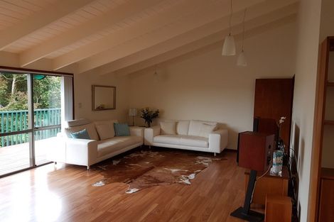 Photo of property in 1/42 Deep Creek Road, Torbay, Auckland, 0630