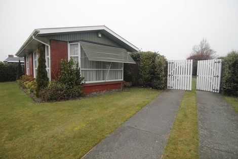 Photo of property in 131 Kendal Avenue, Burnside, Christchurch, 8053