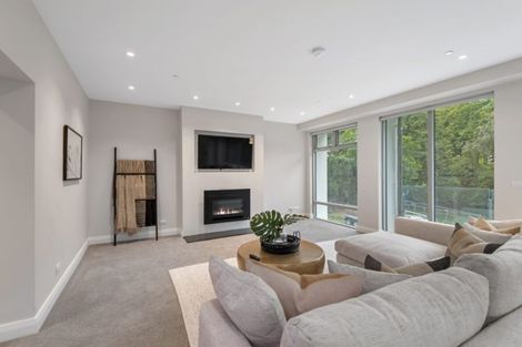 Photo of property in 28ag Carlton Mill Road, Merivale, Christchurch, 8014