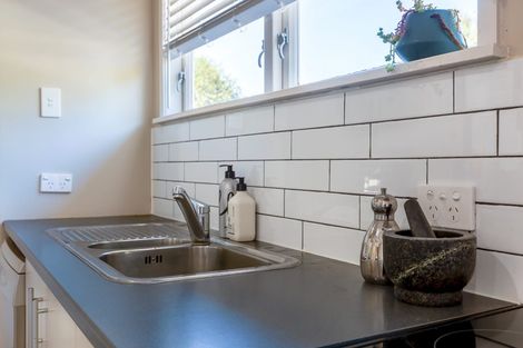 Photo of property in 12a John F Kennedy Place, Glen Eden, Auckland, 0602