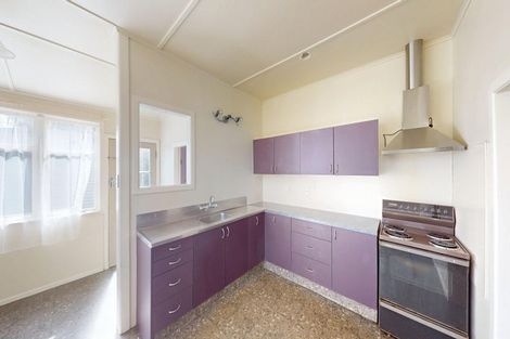 Photo of property in 36 Kawatiri Avenue, Gonville, Whanganui, 4501