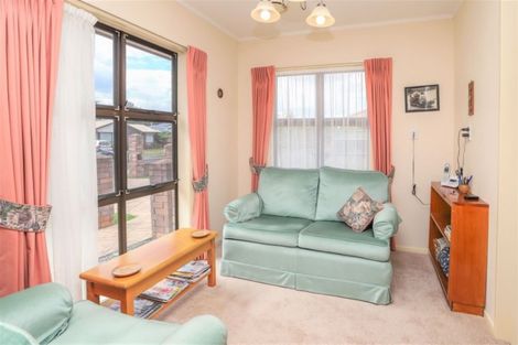 Photo of property in 15 Minnie Place, Pukete, Hamilton, 3200