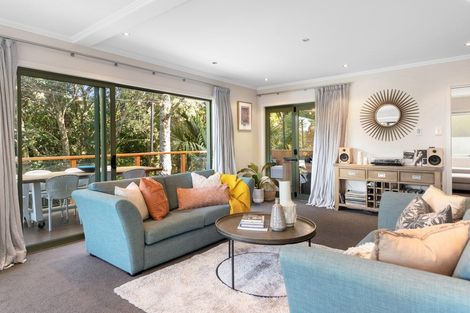 Photo of property in 89 Wood Bay Road, Titirangi, Auckland, 0604