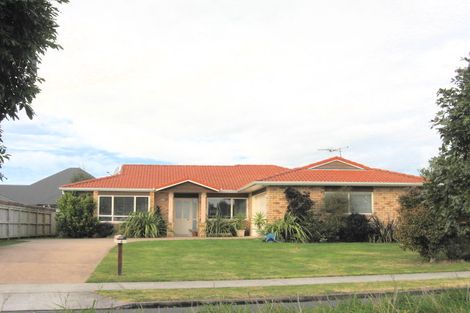 Photo of property in 4 Worcester Drive, Rototuna North, Hamilton, 3210