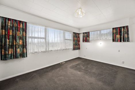 Photo of property in 5 Rameses Place, Pomare, Rotorua, 3015