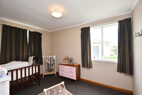 Photo of property in 69 Glenalmond Crescent, Rockdale, Invercargill, 9812
