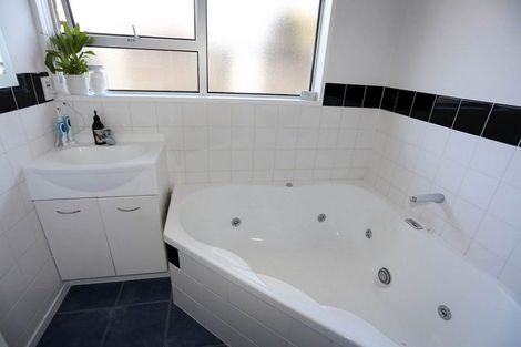 Photo of property in 1/14 Hartford Street, Burnside, Christchurch, 8053