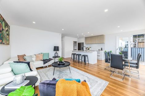 Photo of property in 2a Hoskins Avenue, Hillsborough, Auckland, 1042