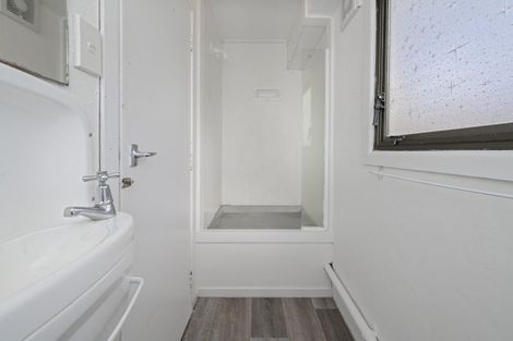 Photo of property in 60 Vale Street, Otumoetai, Tauranga, 3110
