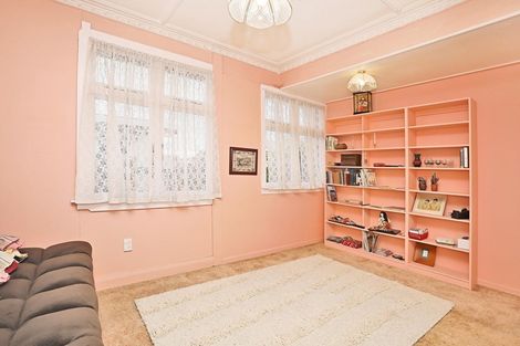 Photo of property in 191 Princes Street, Strathern, Invercargill, 9812