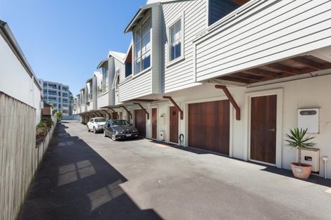 Photo of property in 34g Maunganui Road, Mount Maunganui, 3116