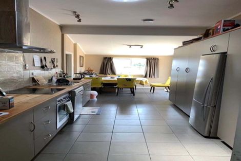 Photo of property in 81 Shamrock Street, Takaro, Palmerston North, 4412