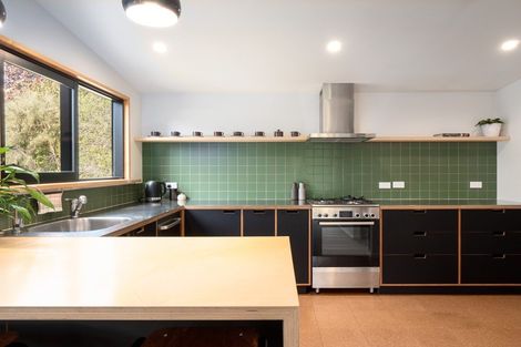 Photo of property in 13 Inverness Crescent, Arrowtown, 9302