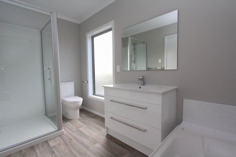 Photo of property in 2b Yorkshire Road, Silverdale, Hamilton, 3216