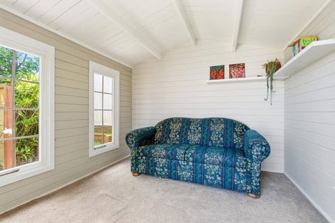 Photo of property in 17 Benares Street, Khandallah, Wellington, 6035