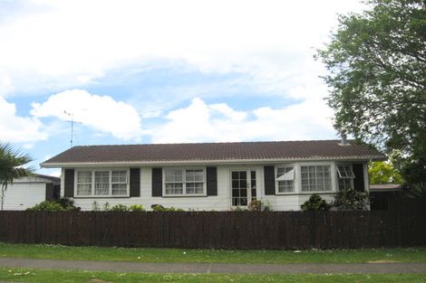 Photo of property in 42 John Walker Drive, Manurewa, Auckland, 2102