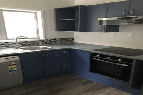 Photo of property in 10a Cambridge Road, Manurewa, Auckland, 2102