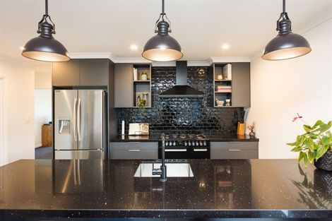 Photo of property in 26 Serenity Crescent, Kelvin Grove, Palmerston North, 4414