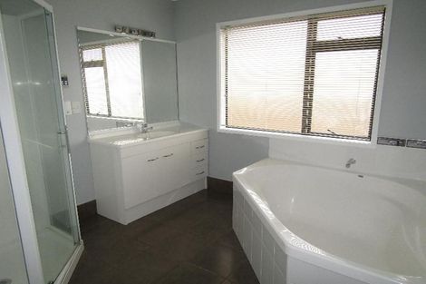 Photo of property in 45 Puriri Street, Hilltop, Taupo, 3330