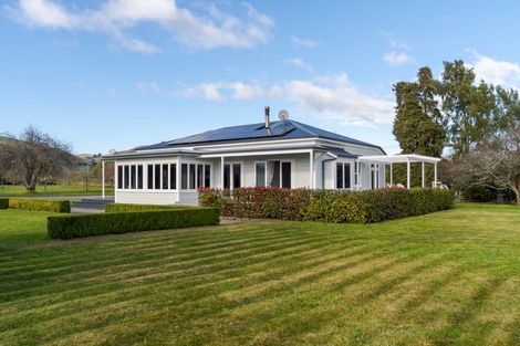 Photo of property in Gladstone Road, Gladstone, 5884