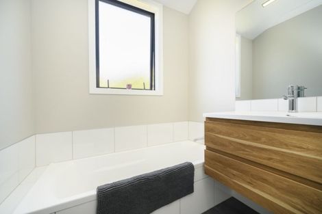 Photo of property in 6 George Street, Bulls, 4818