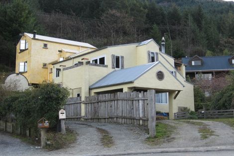 Photo of property in 38 Bowen Street, Queenstown, 9300