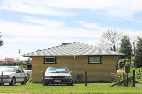 Photo of property in 2 Gordon Road, Western Heights, Rotorua, 3015