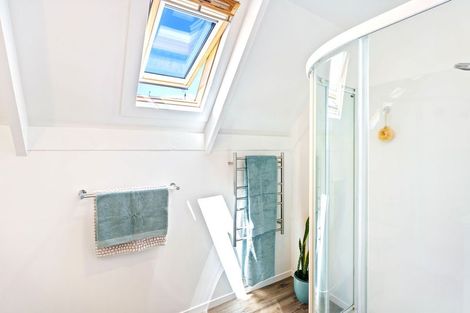 Photo of property in 29 Eruini Street, Waikanae Beach, Waikanae, 5036