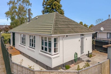 Photo of property in 9 Morrison Avenue, Northcote, Christchurch, 8052