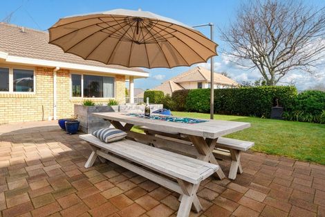 Photo of property in 9 Knightsbridge Place, Bethlehem, Tauranga, 3110
