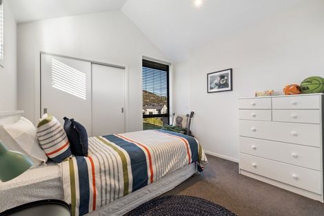 Photo of property in 6 Learning Rock Lane, Wanaka, 9305