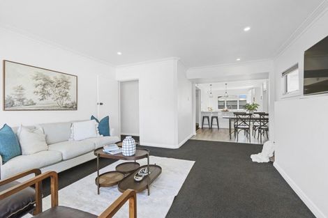 Photo of property in 254 Coronation Avenue, Welbourn, New Plymouth, 4310