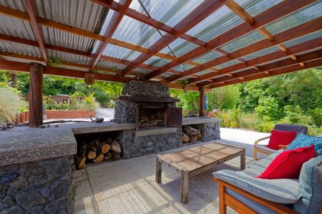 Photo of property in 2009 State Highway 1, Half Moon Bay, Kaikoura, 7371