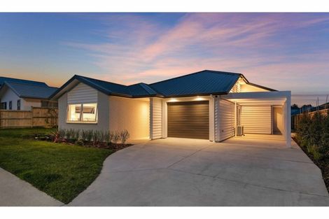 Photo of property in 31 Nellie Drive, Kumeu, 0810