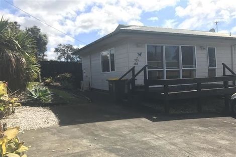 Photo of property in 163 Don Buck Road, Massey, Auckland, 0614